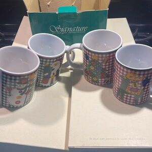 Holiday Boxed Gingham Mugs by Signature - set of 4 11 oz 1996- Vintage